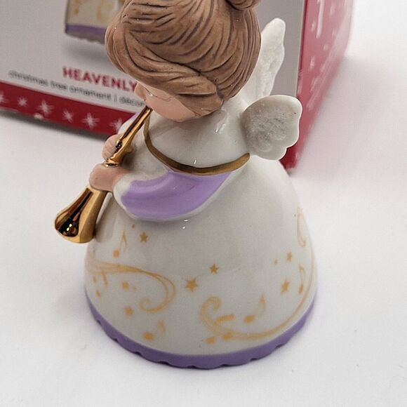 Hallmark 2016 Heavenly Belles Series #4 Porcelain Angel Bell Ornament‎ - Picture 4 of 12
